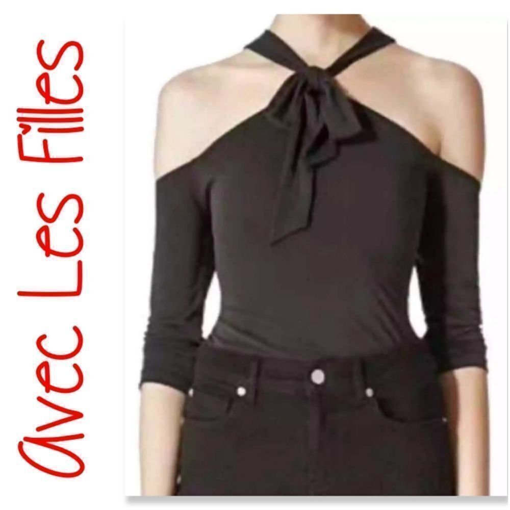NWT Avec Les Filles Long Sleeve Cold Shoulder Bow Tie